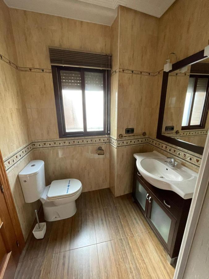 فيلا Casa Enmedio Iznatoraf المظهر الخارجي الصورة
